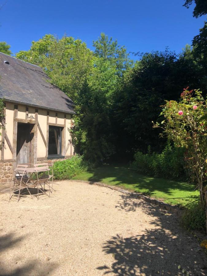 Le Clos Du Mont Jarry Le Val-Saint-Père Eksteriør billede